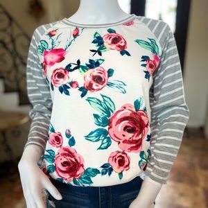 Moking Top - Striped and Floral 3/4 sleeve Top
